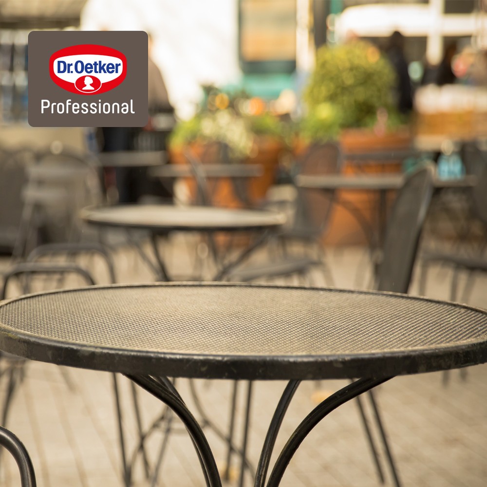 Cum se redeschide industria ospitalităţii în alte ţări