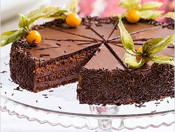 Tort cu cremă de cacao și rom data-toggle=